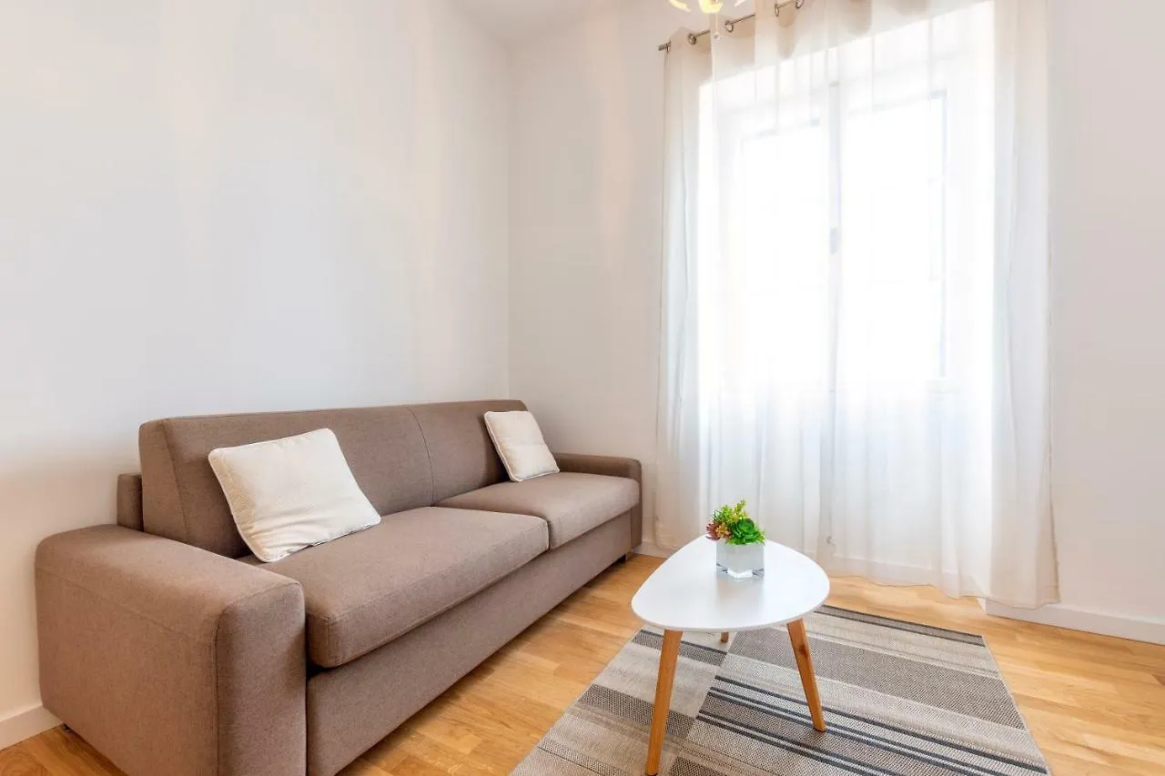 I Love Split Apartments