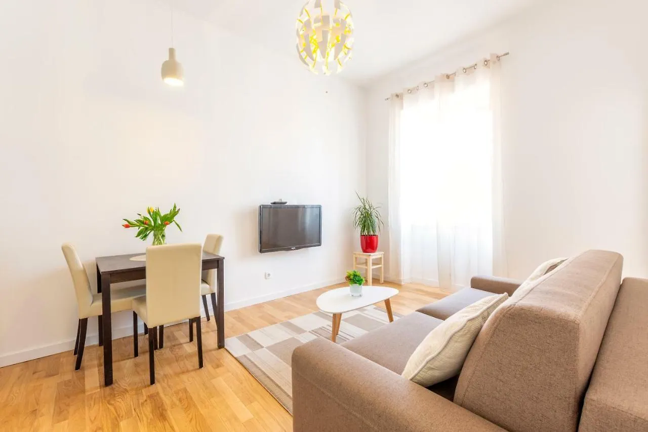 I Love Split Apartments