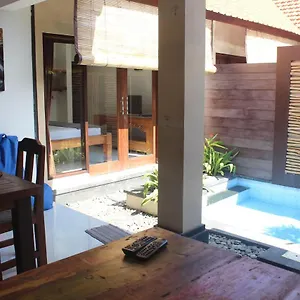 Jukung Kuta Villa Kuta Lombok